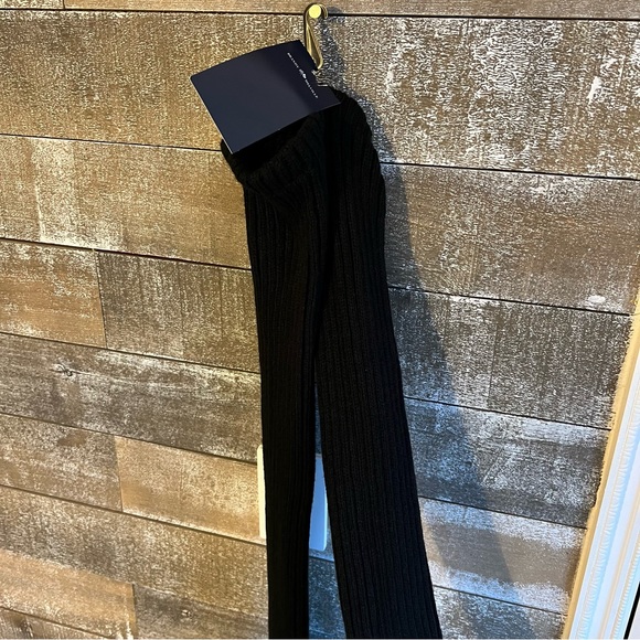 Brandy Melville black leg warmers - Picture 3 of 3